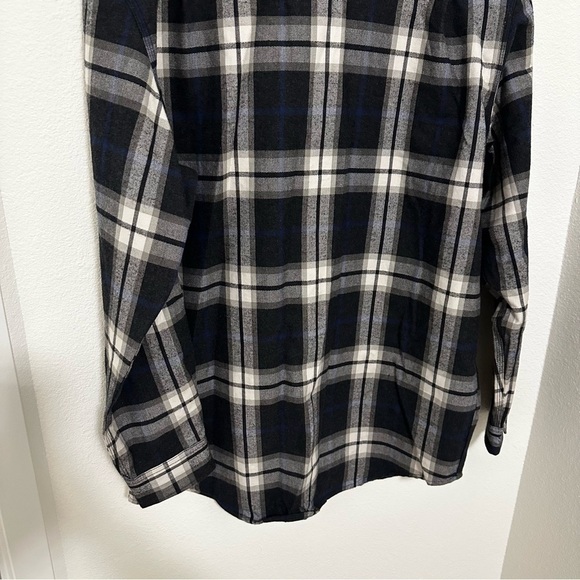 Carhartt Hubbard Flannel Shirt Long Sleeve Black White Blue Plaid Size L Men’s - Picture 8 of 12